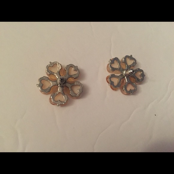 Shimmering Flower Stud Earrings - Picture 2 of 5